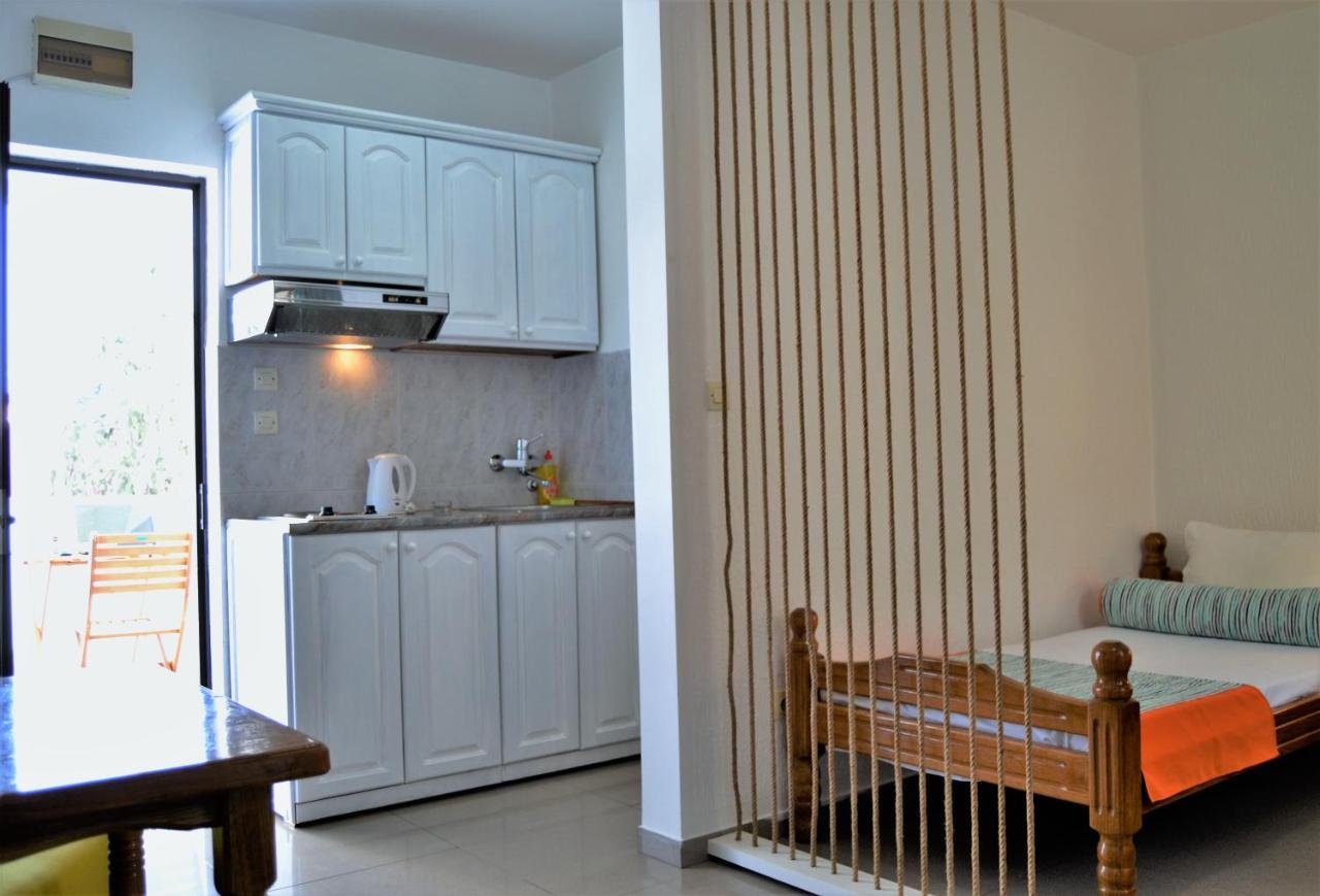 Yeshill Apart & Studio บุดวา ภายนอก รูปภาพ